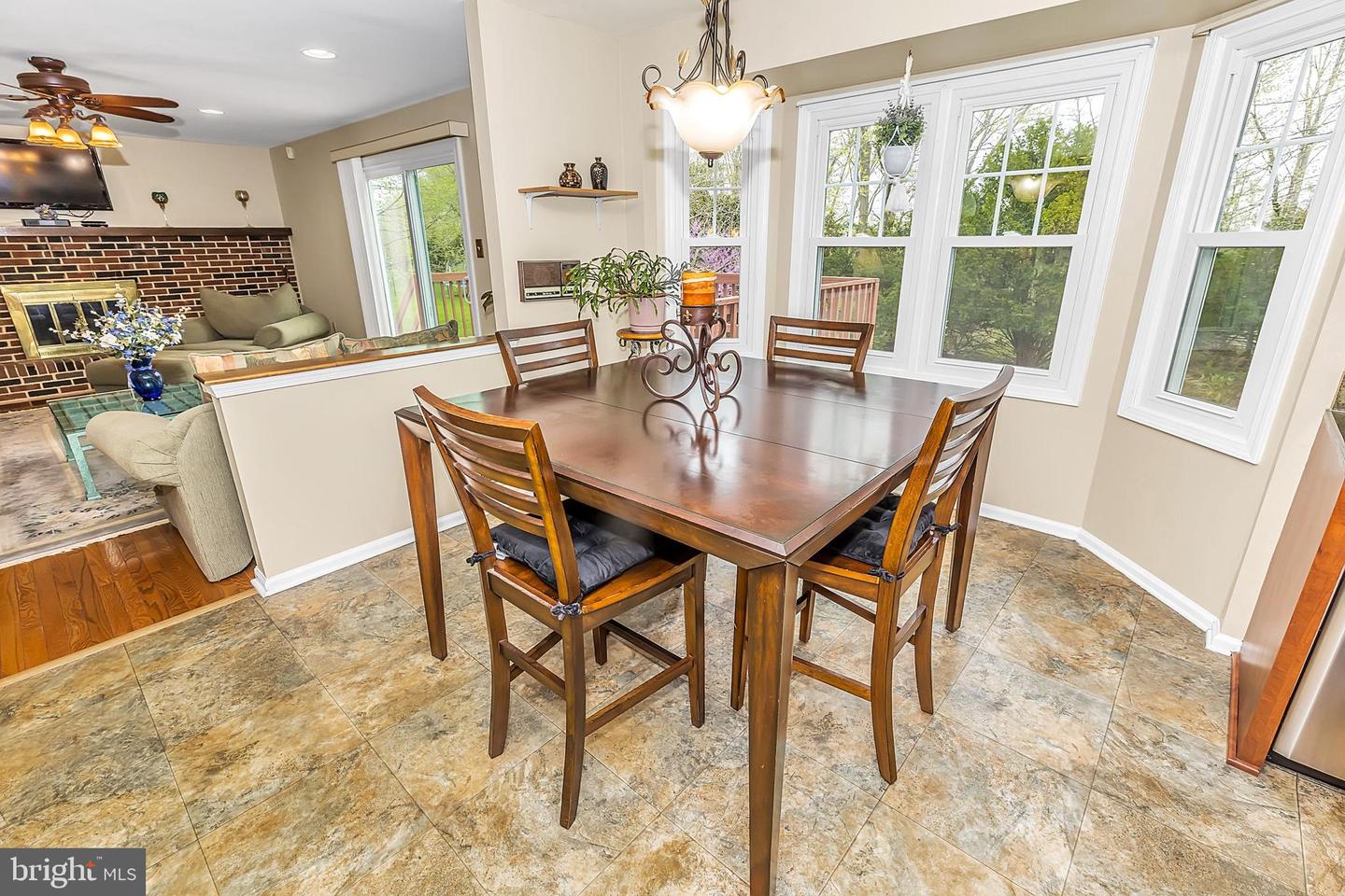 103 Matthew Dr