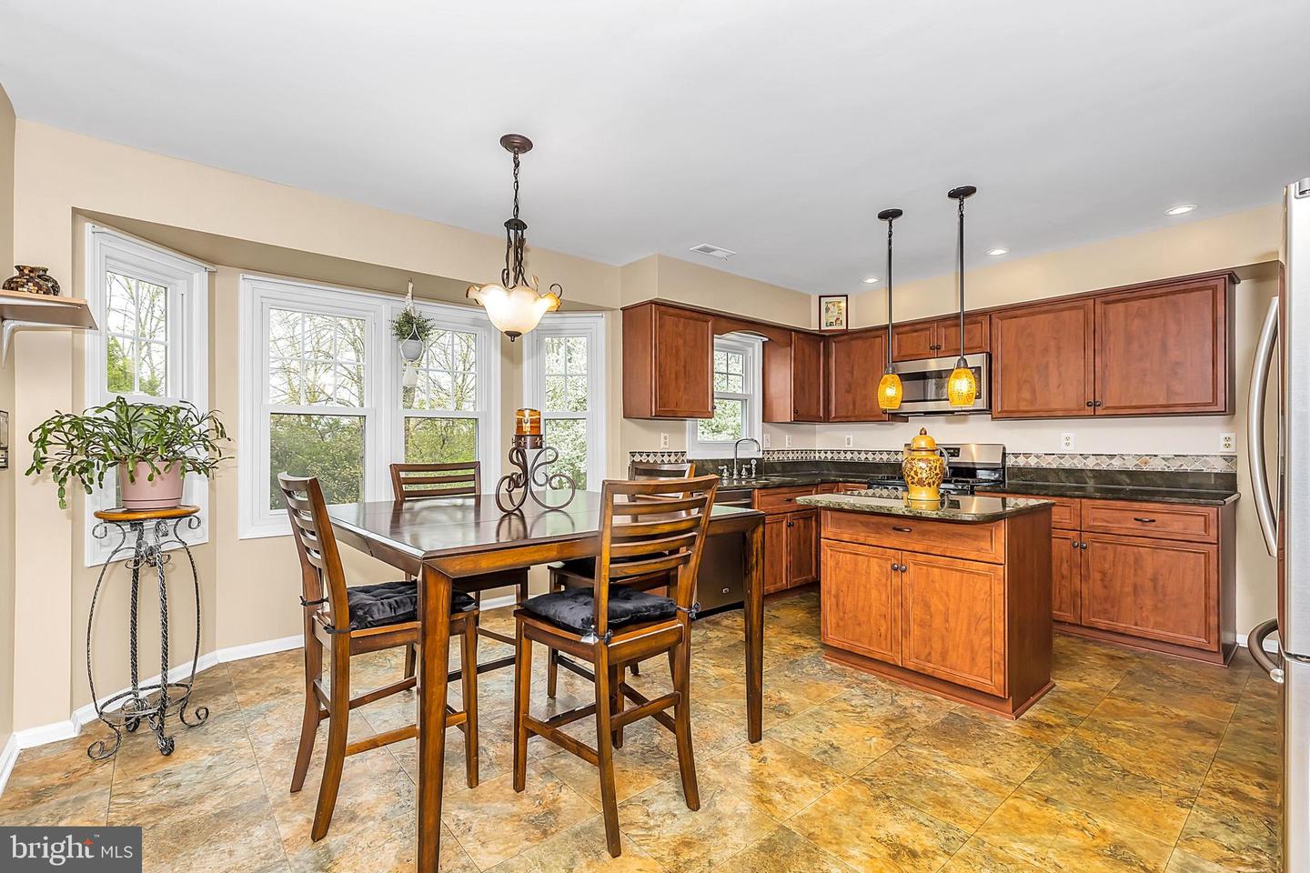 103 Matthew Dr