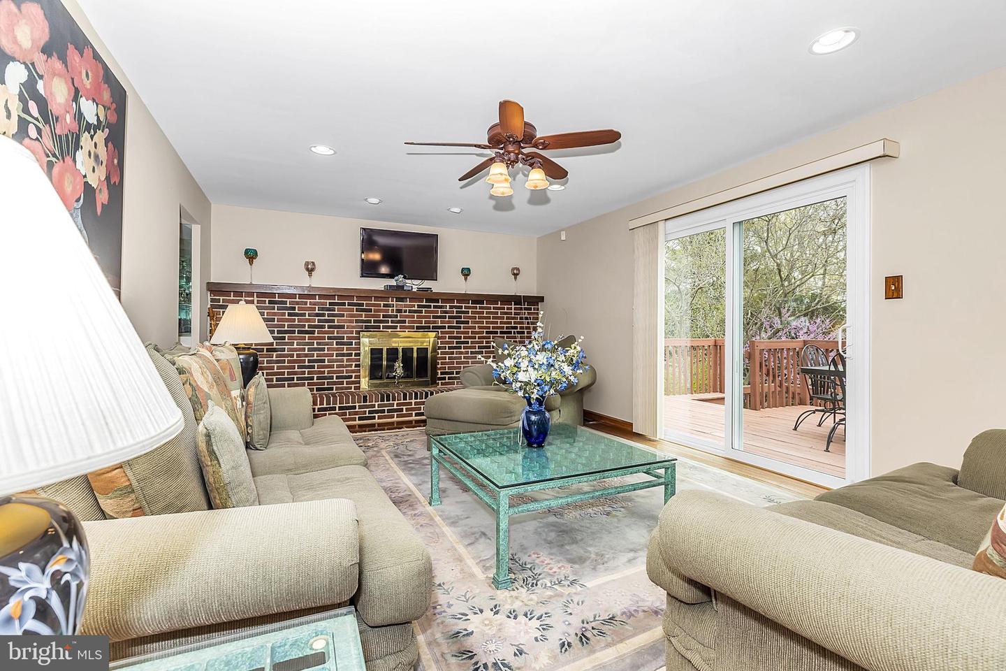 103 Matthew Dr