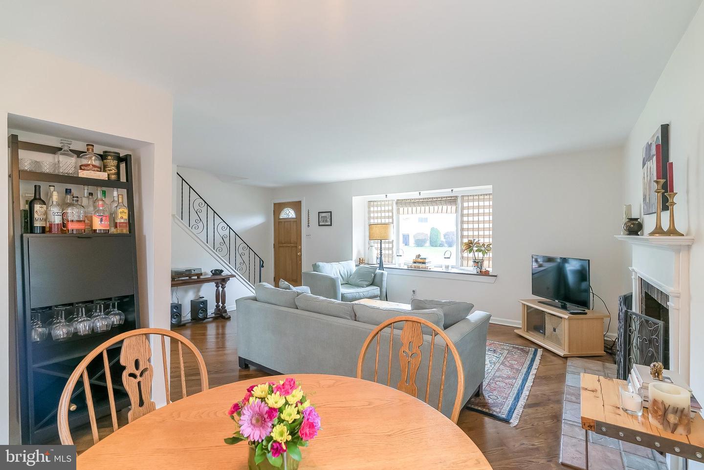 411 Haywood Rd
