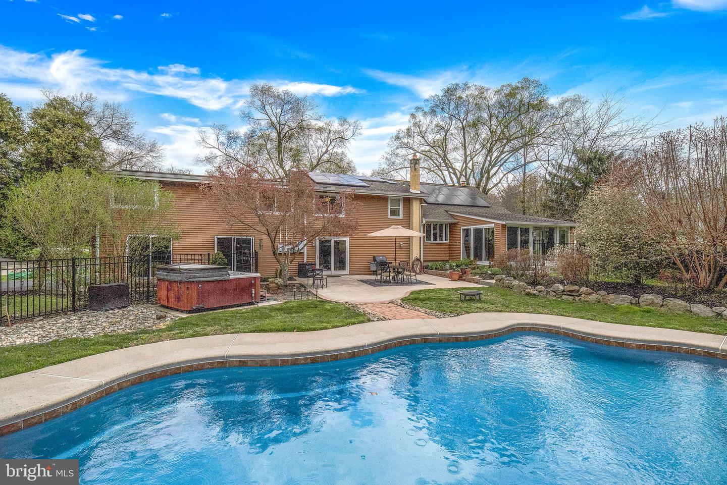 1503 Dublin Rd