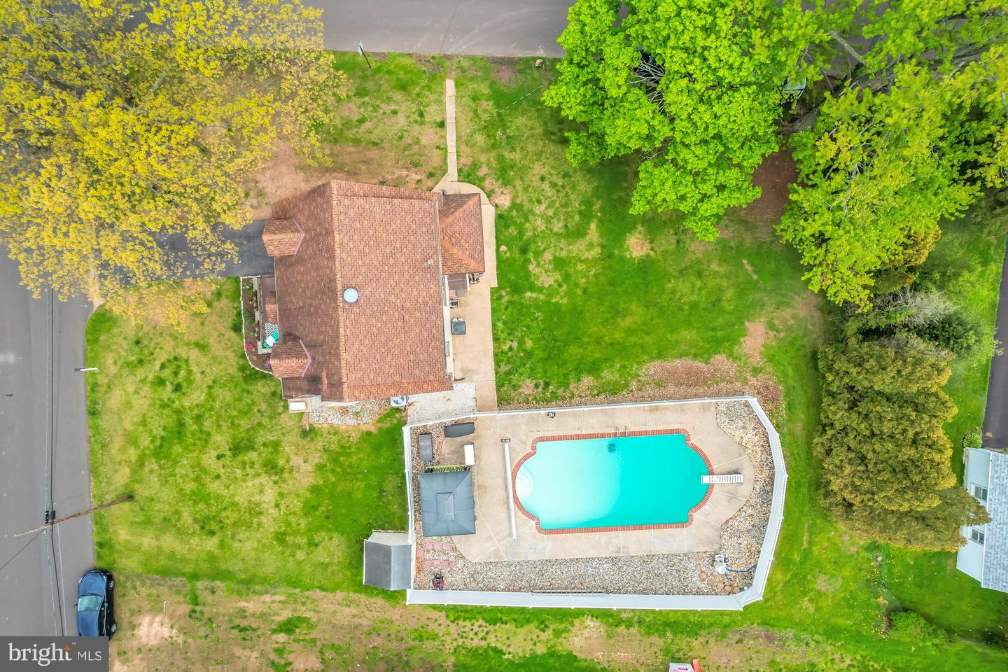 121 Oak Park Rd