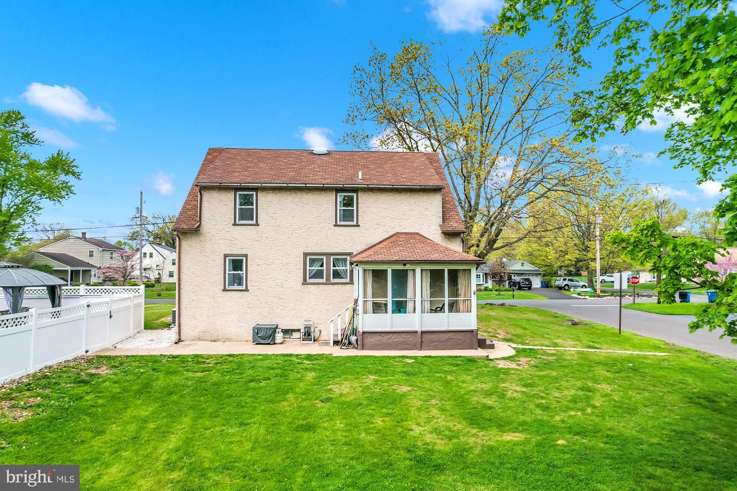 121 Oak Park Rd