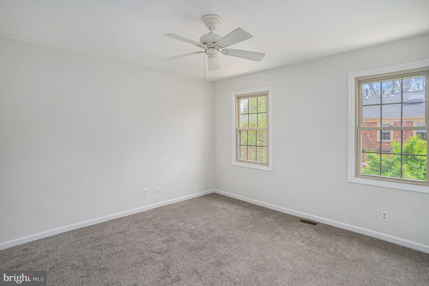 152 Albemarle Dr