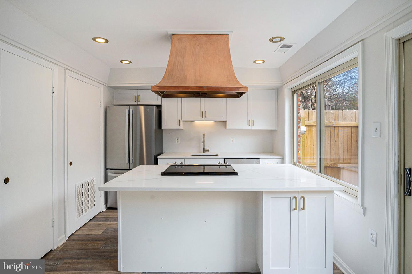 152 Albemarle Dr