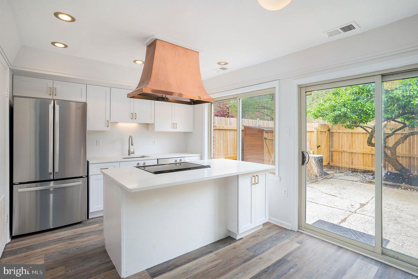 152 Albemarle Dr