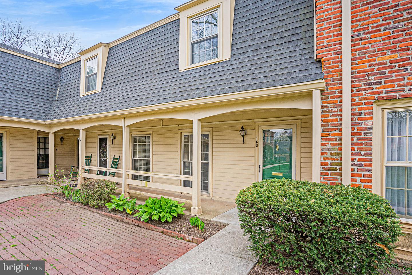 152 Albemarle Dr