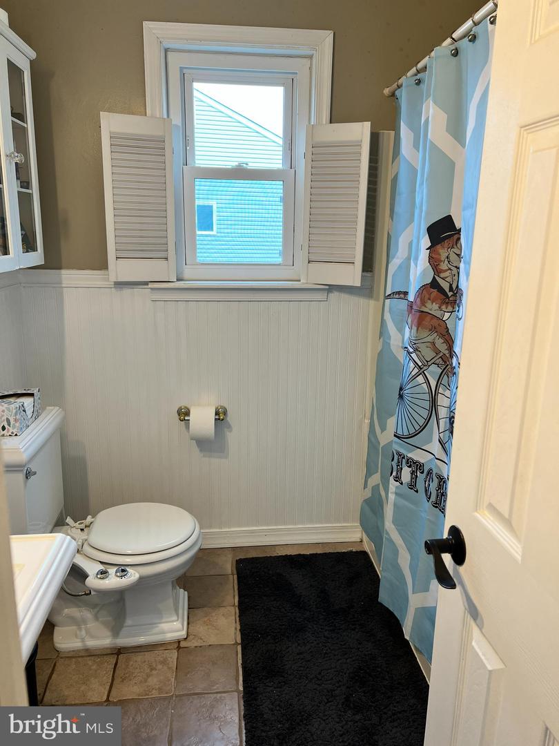 253 Shirley Dr