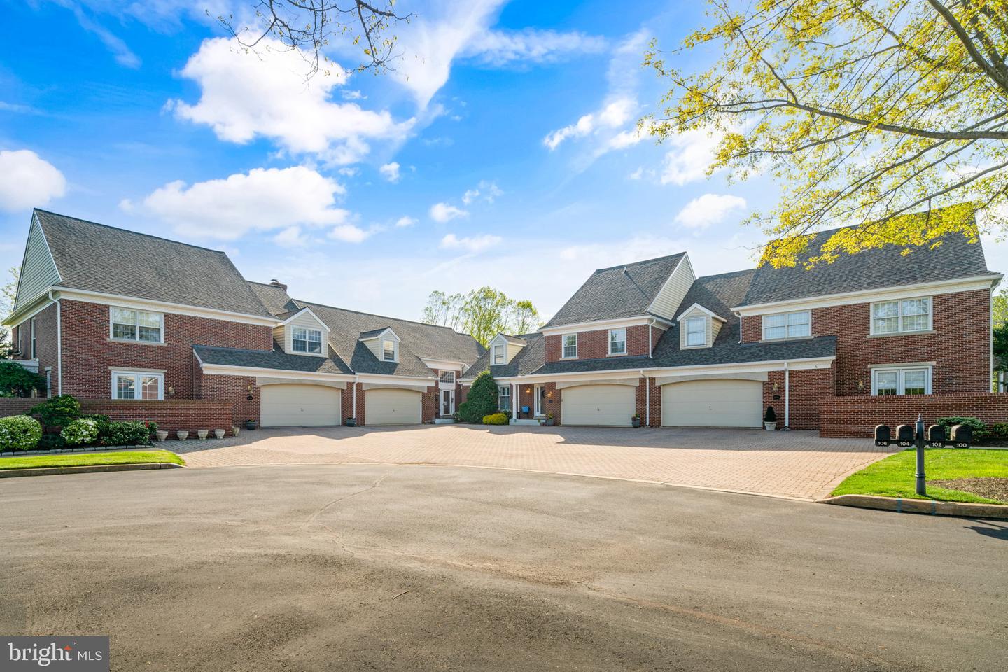 104 Brumley Ct