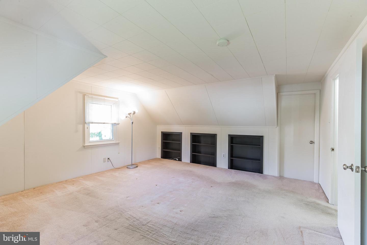 216 Mill Rd