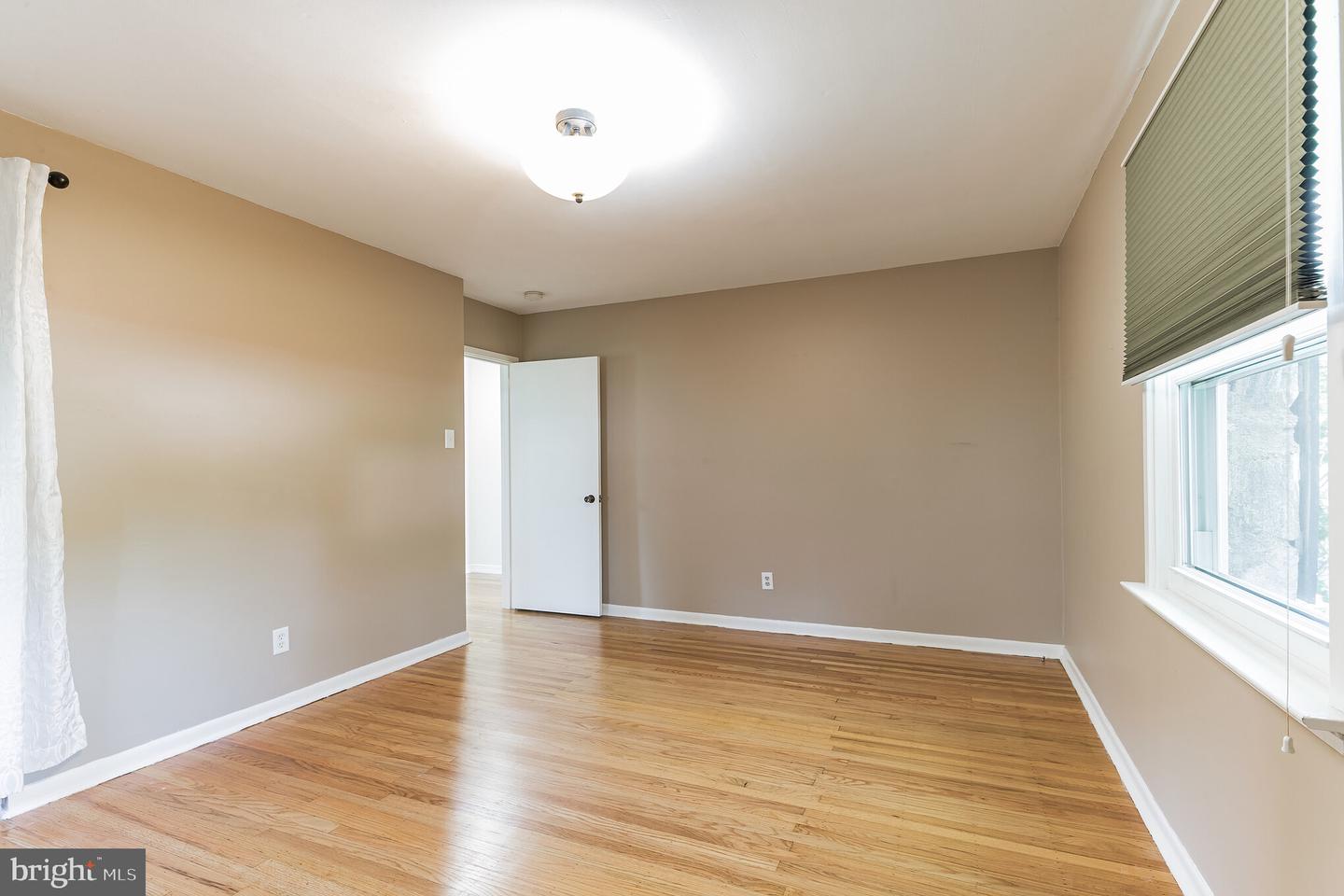 216 Mill Rd