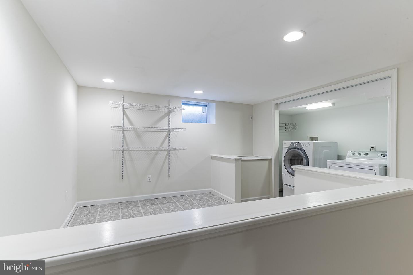216 Mill Rd