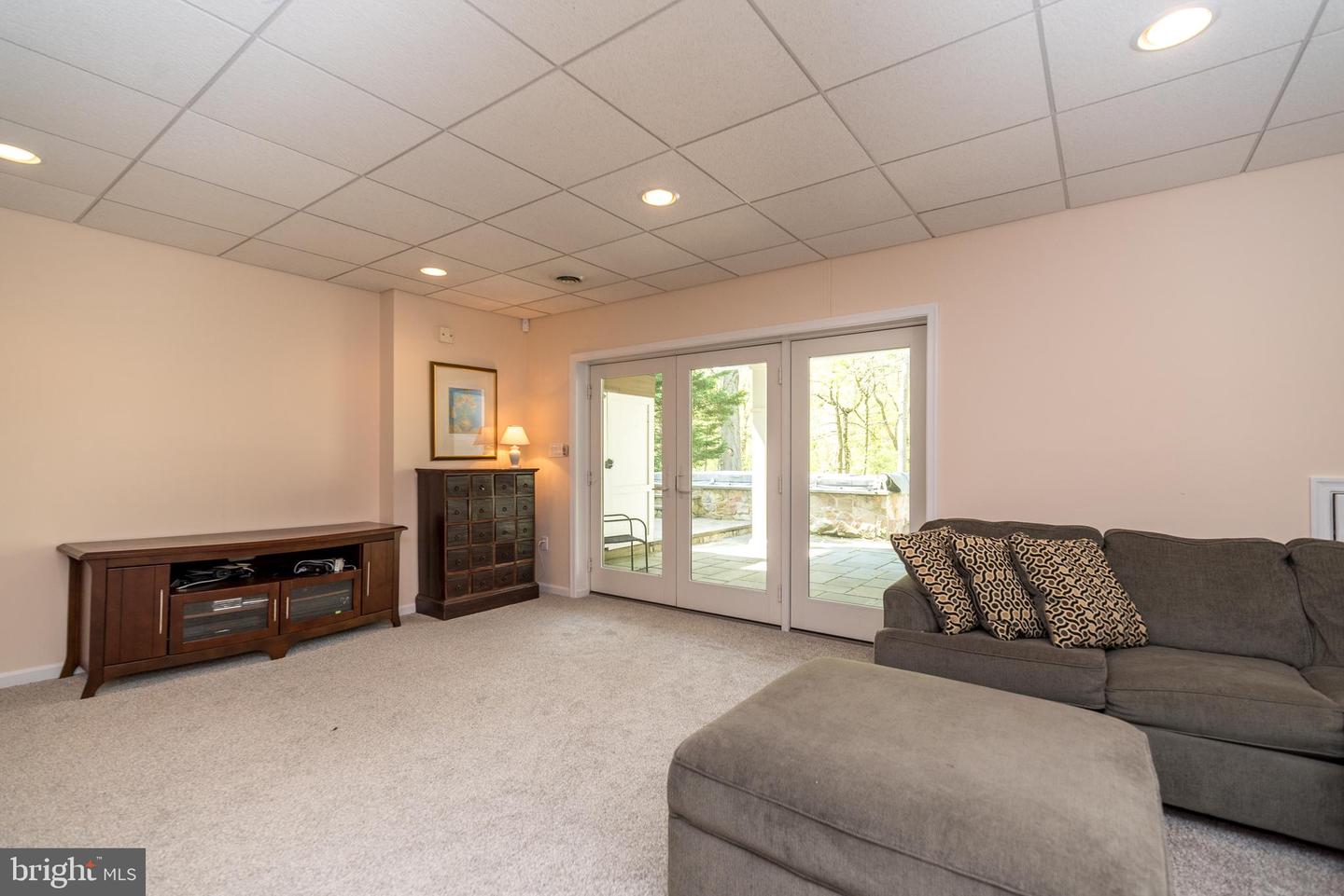 1665 Tuckerstown Rd