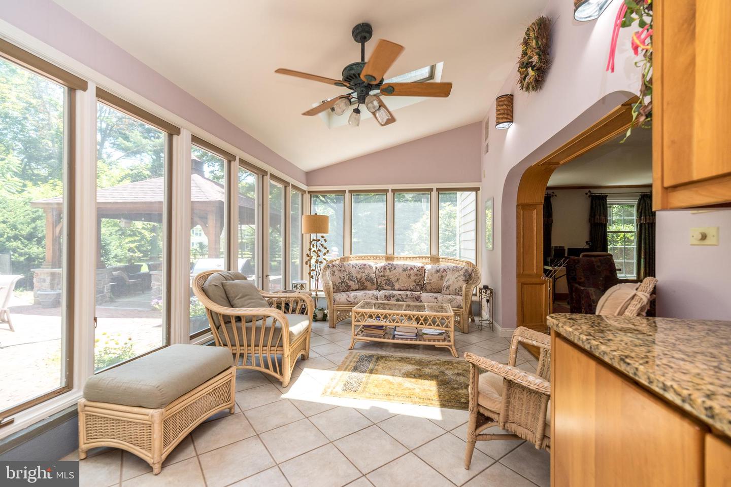 3 Sycamore Ln