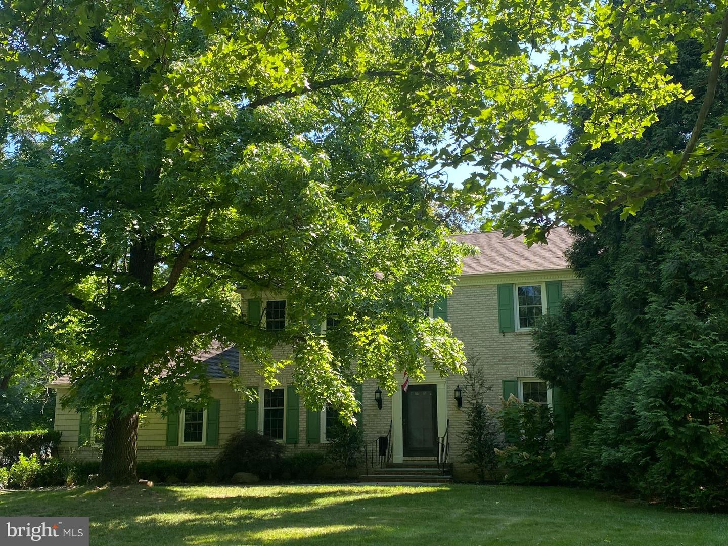 3 Sycamore Ln
