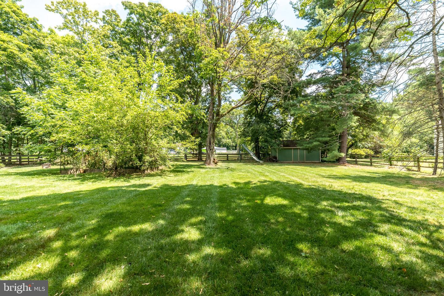 3 Sycamore Ln
