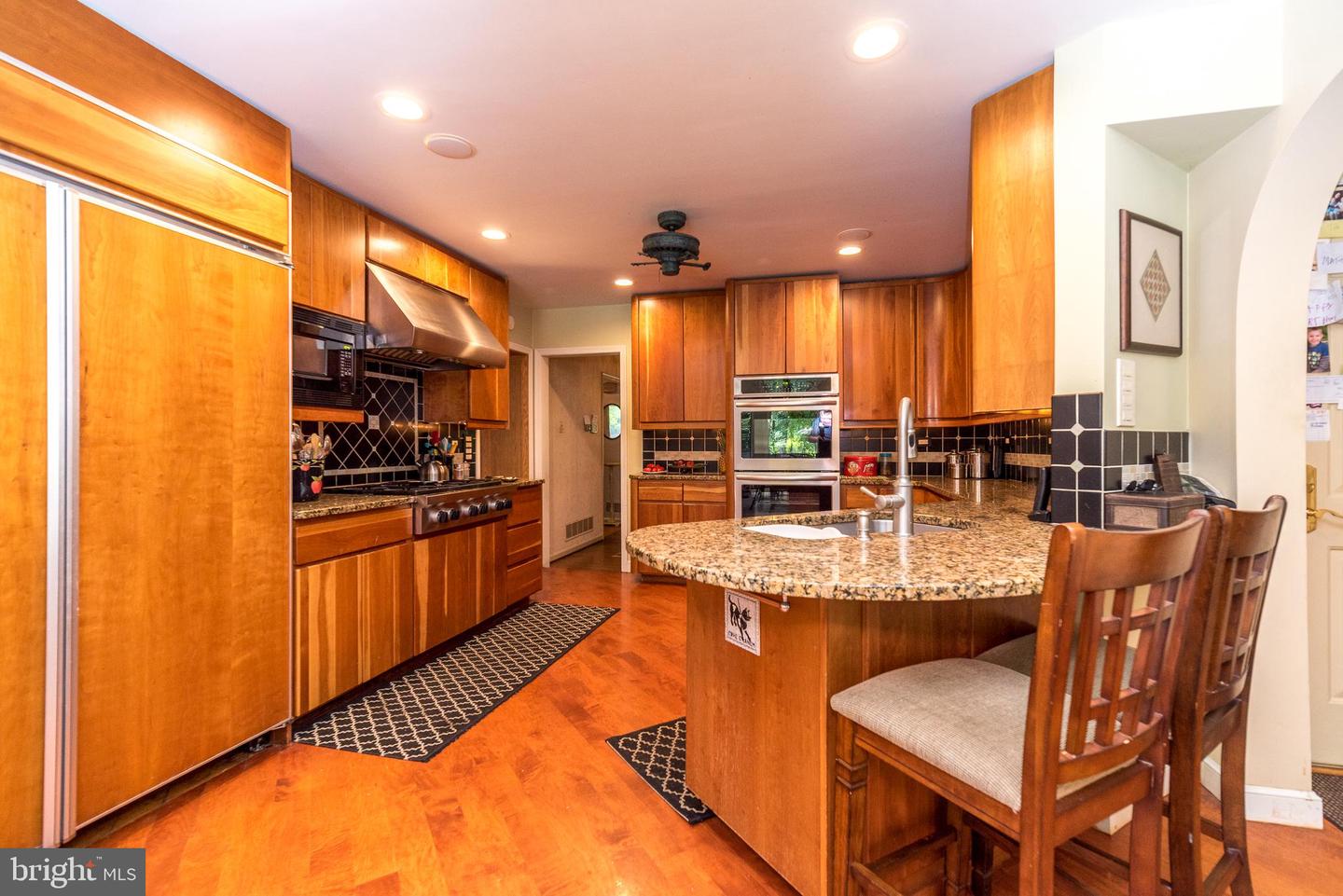 3 Sycamore Ln