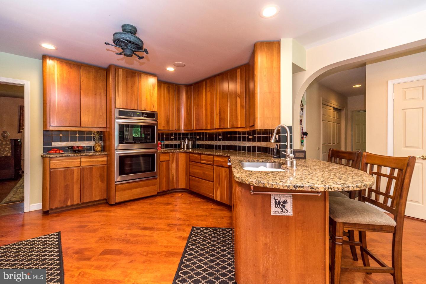 3 Sycamore Ln