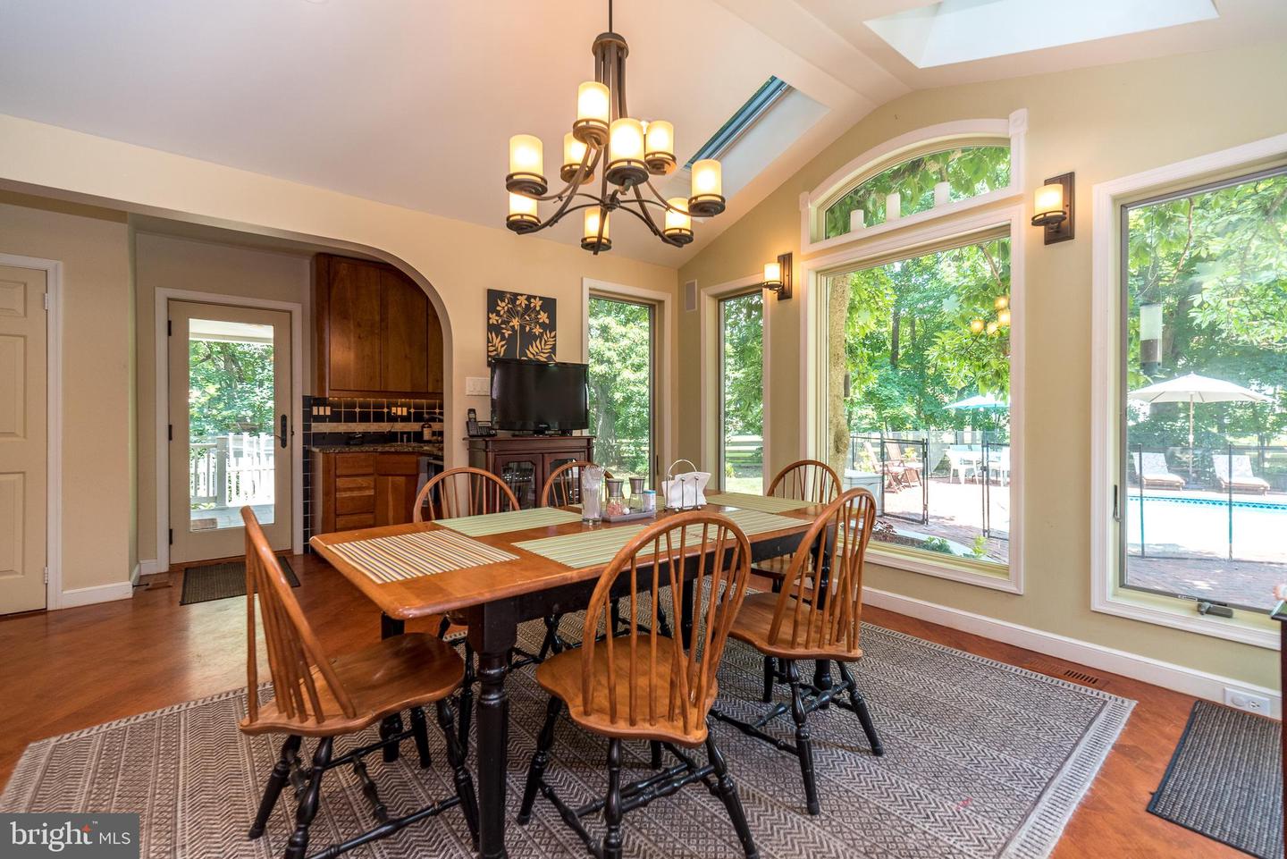 3 Sycamore Ln