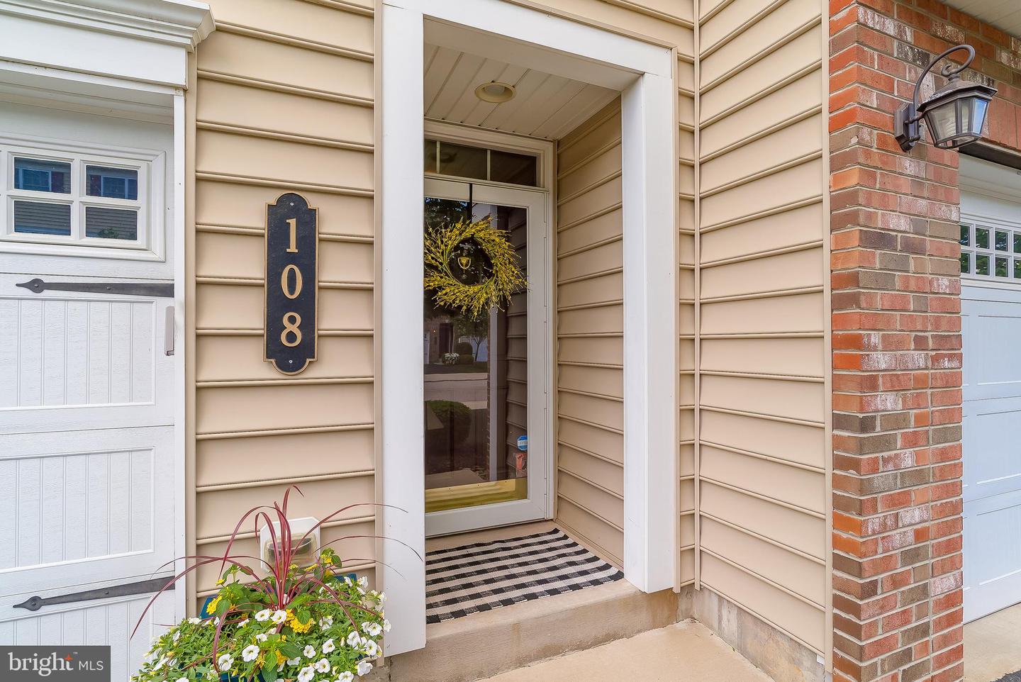 108 Mary Way