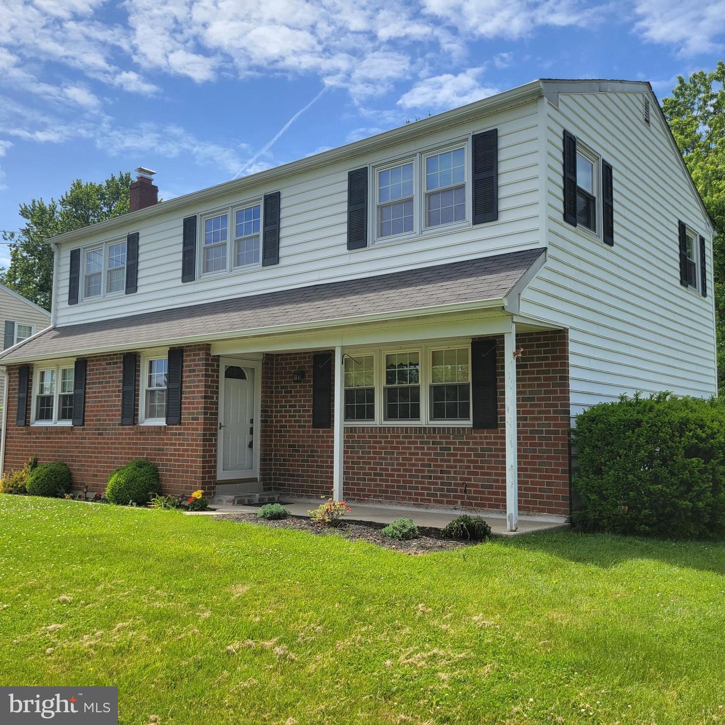 637 Manchester Rd