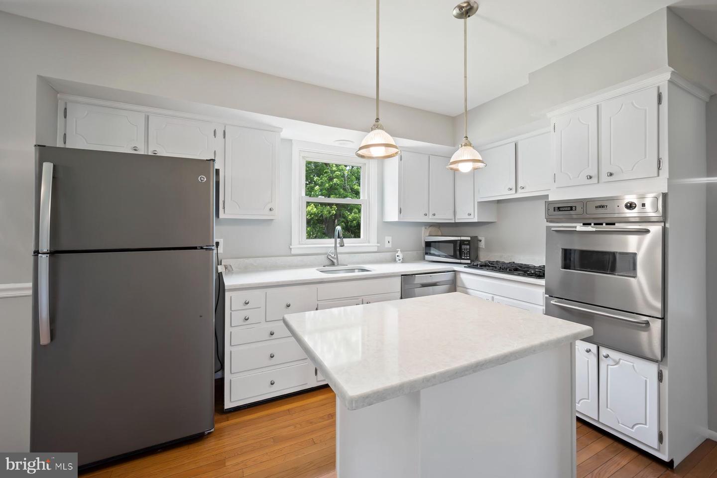 637 Manchester Rd