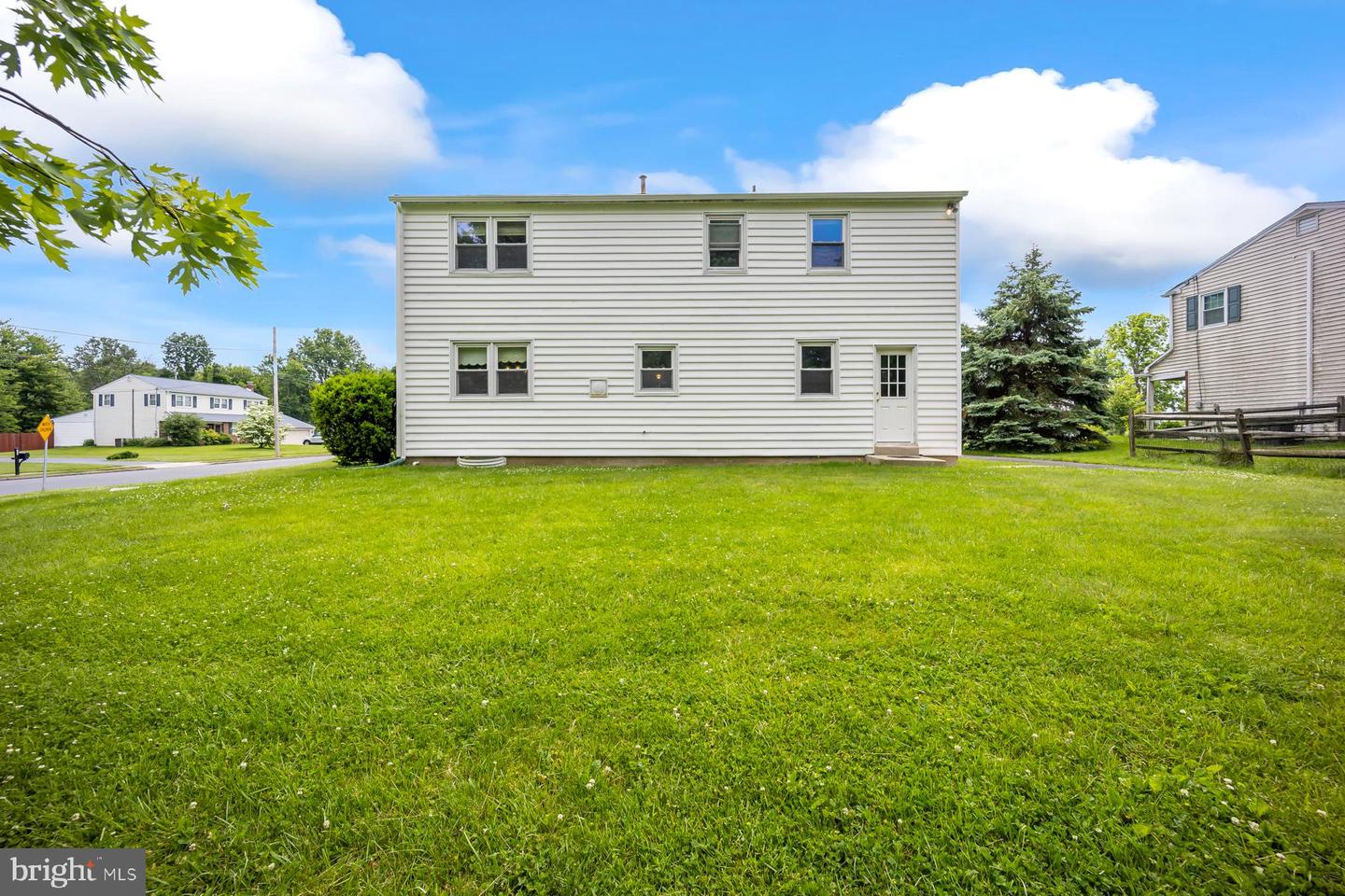 637 Manchester Rd