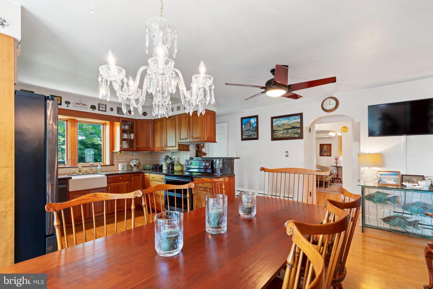 132 Sunnyhill Dr
