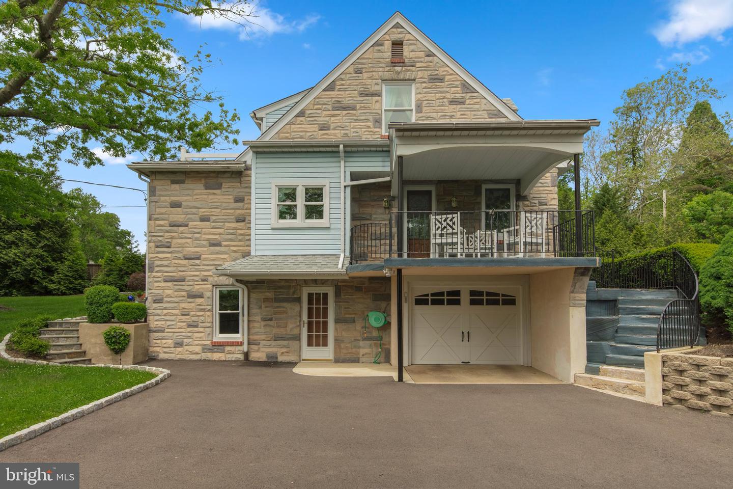 132 Sunnyhill Dr
