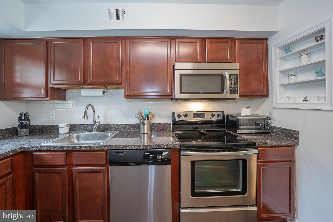 11 Cromwell Dr #107 U-11