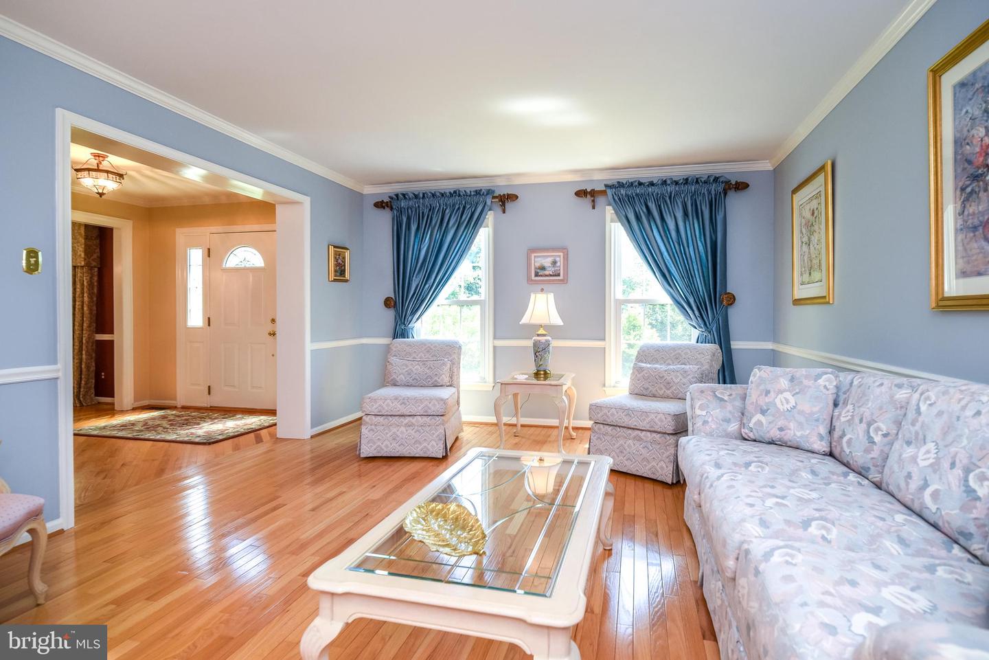 1812 Beacon Hill Dr
