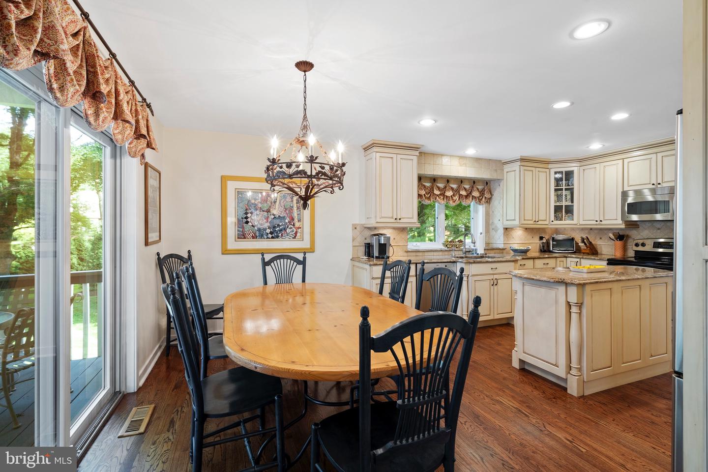 288 Huntsman Ln