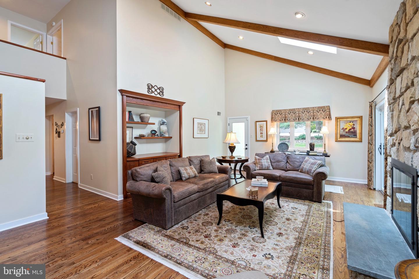 288 Huntsman Ln
