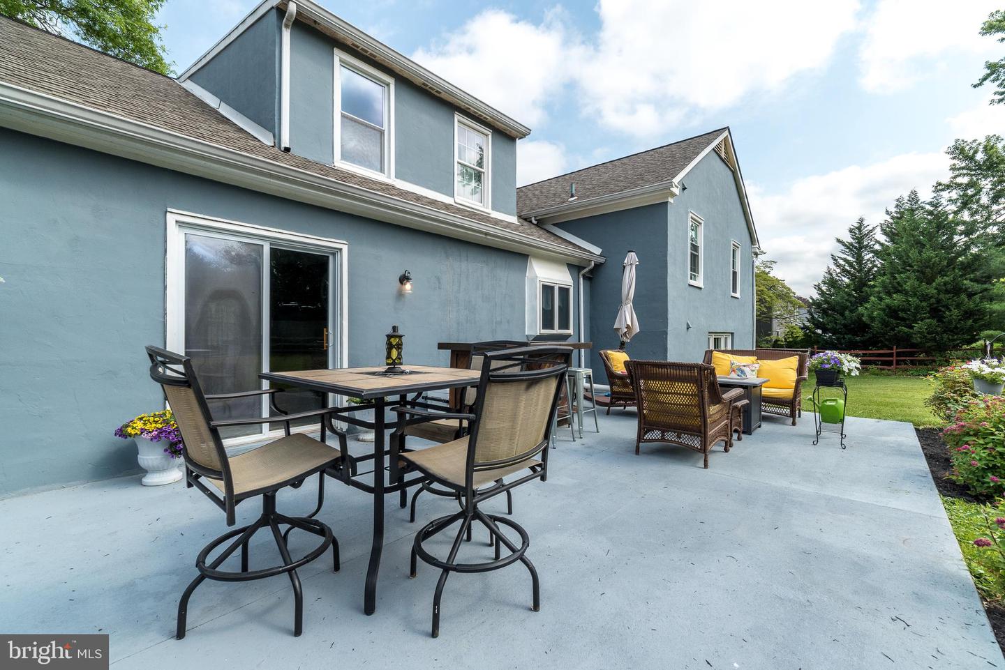 1009 Stevens Dr