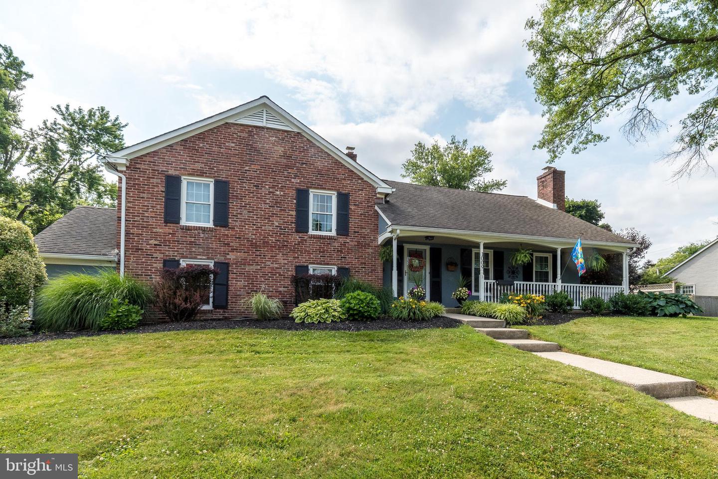 1009 Stevens Dr