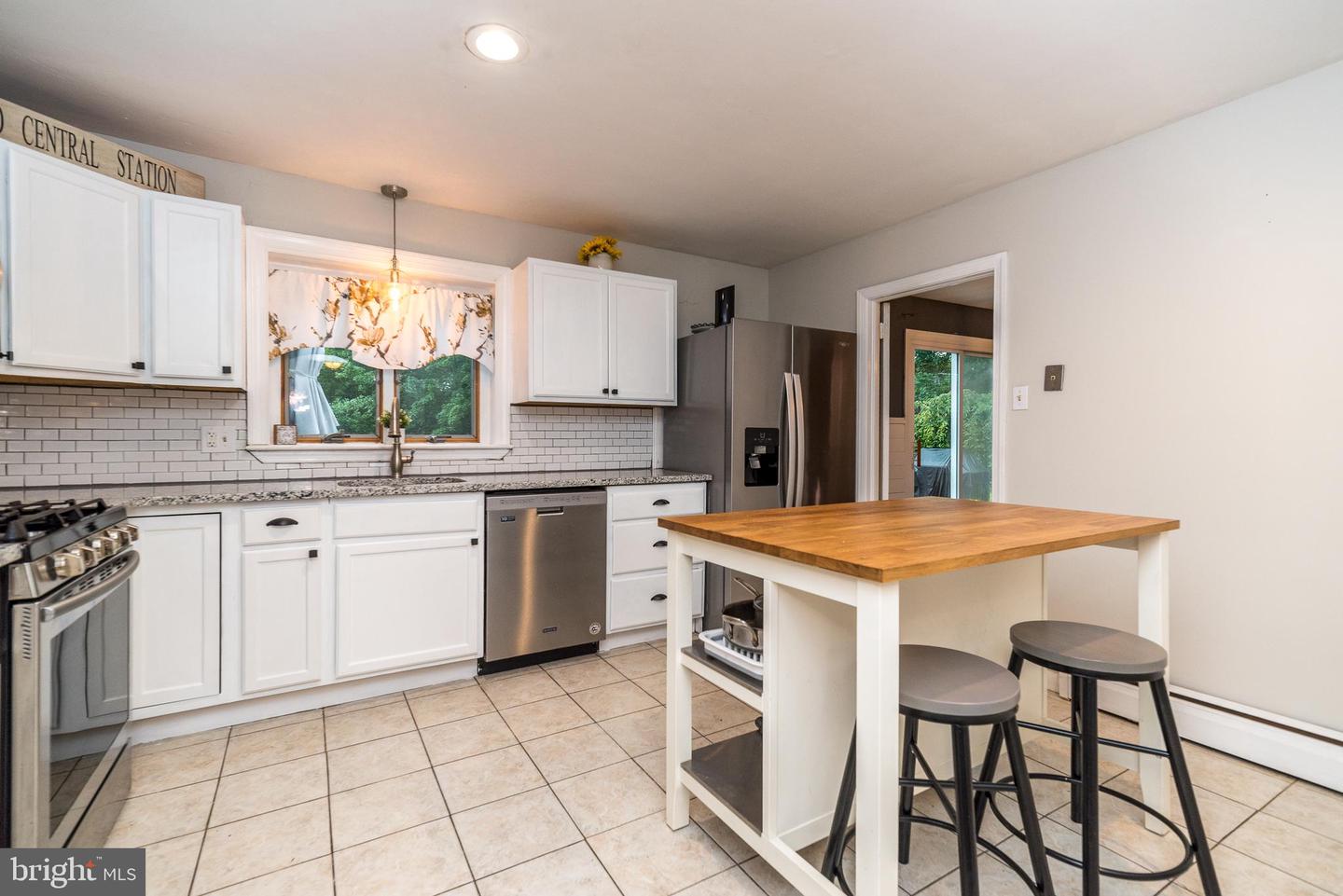 1009 Stevens Dr