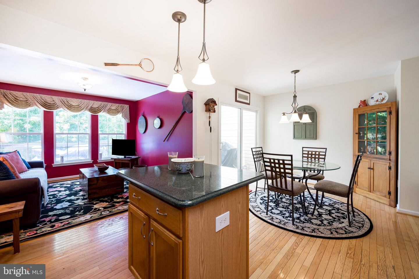 201 Anthony Ct