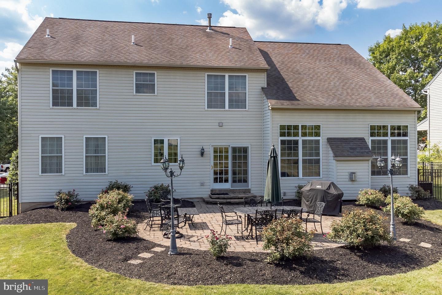 348 Highland Ave