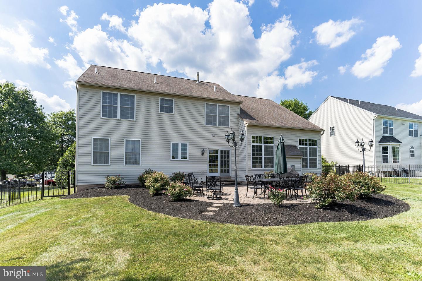 348 Highland Ave