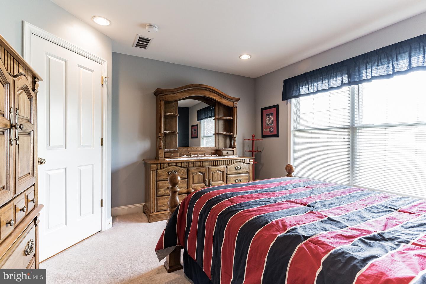 348 Highland Ave