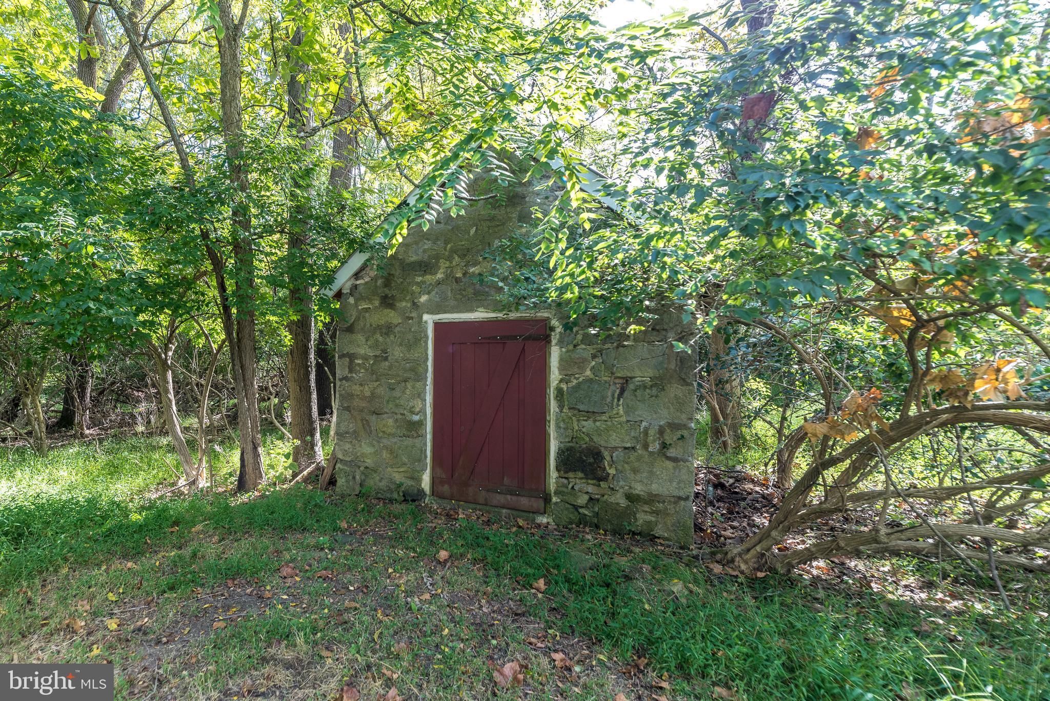 1348 Sumneytown Pike