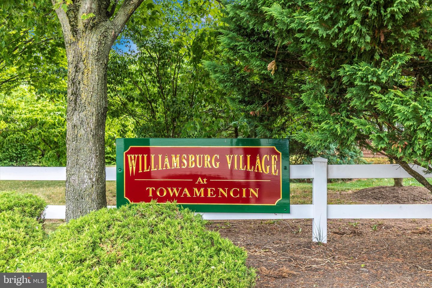 304 Jamestown Ct