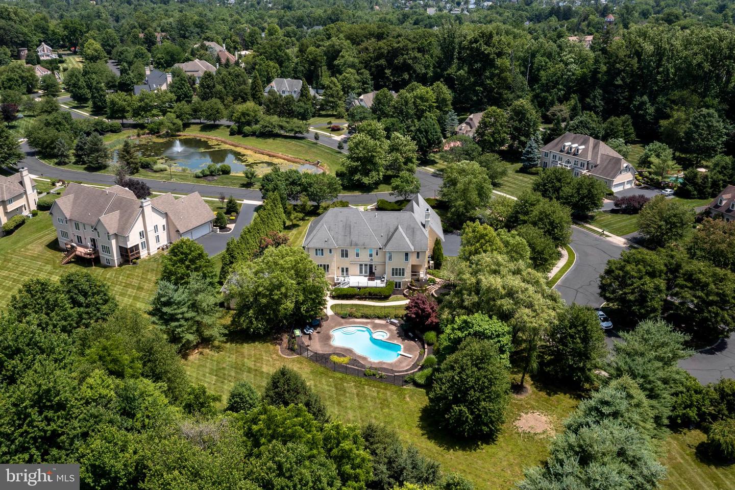 710 Daventry Way
