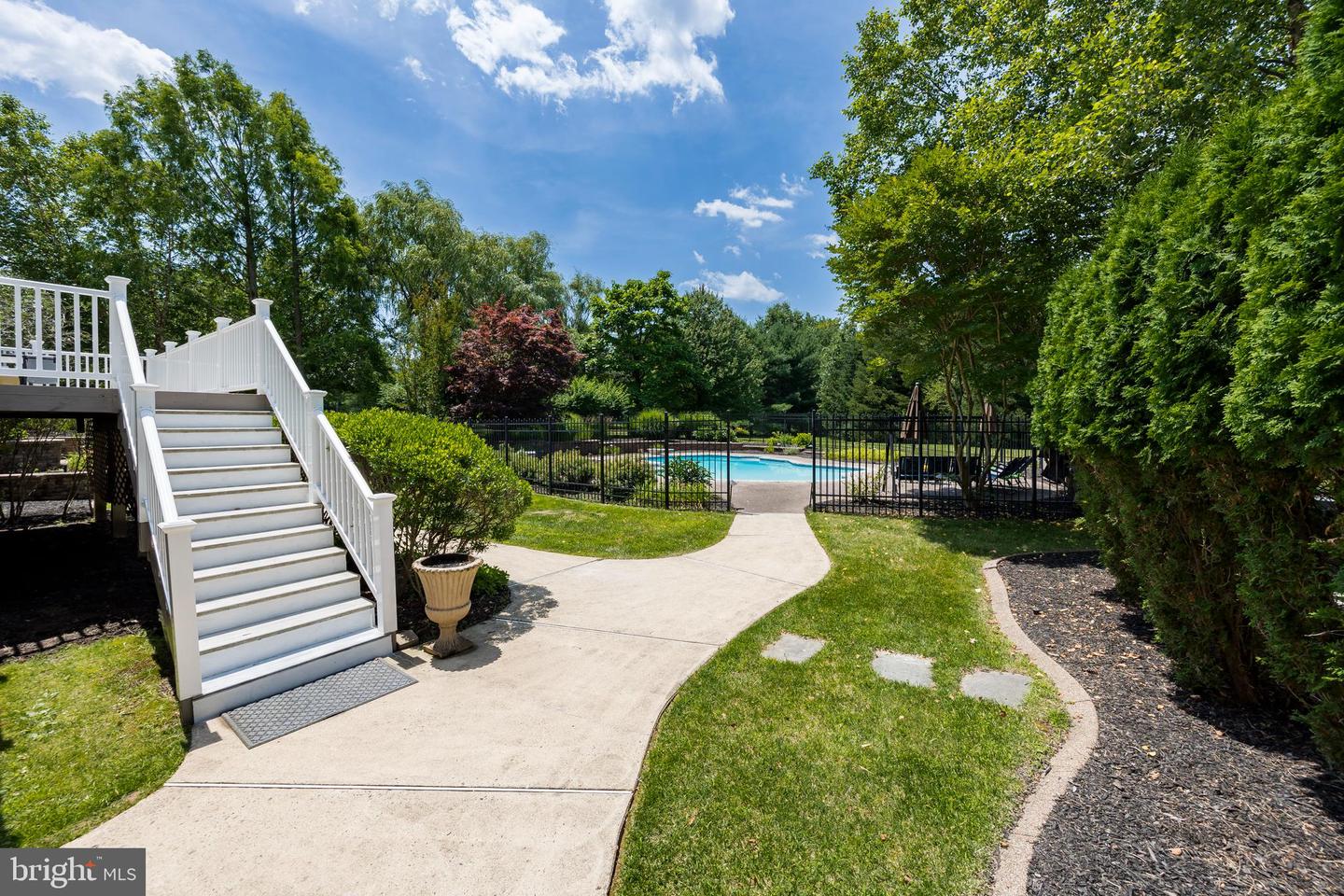 710 Daventry Way