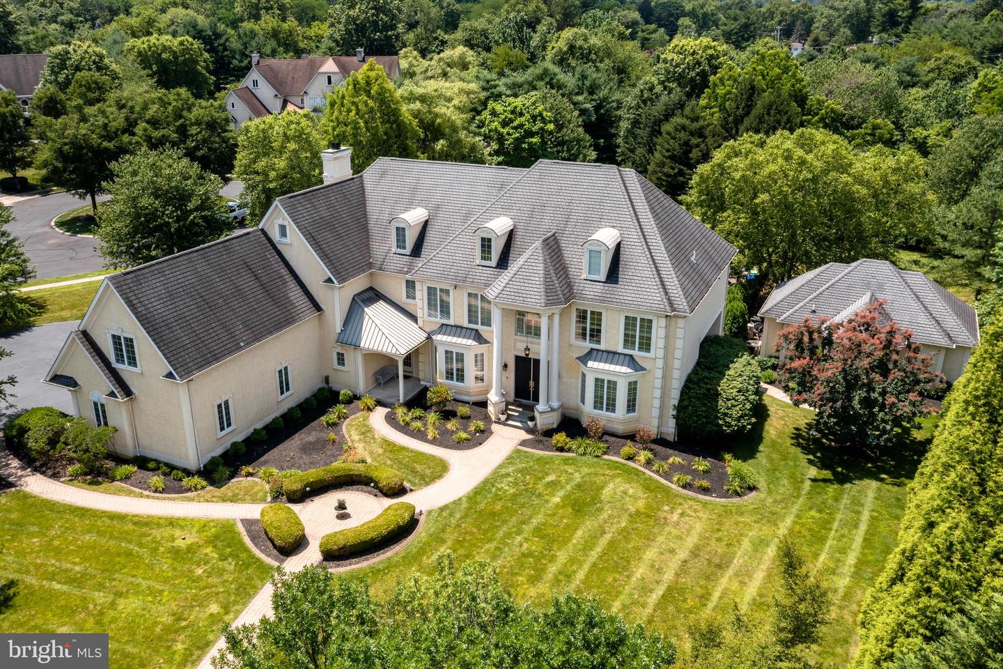710 Daventry Way