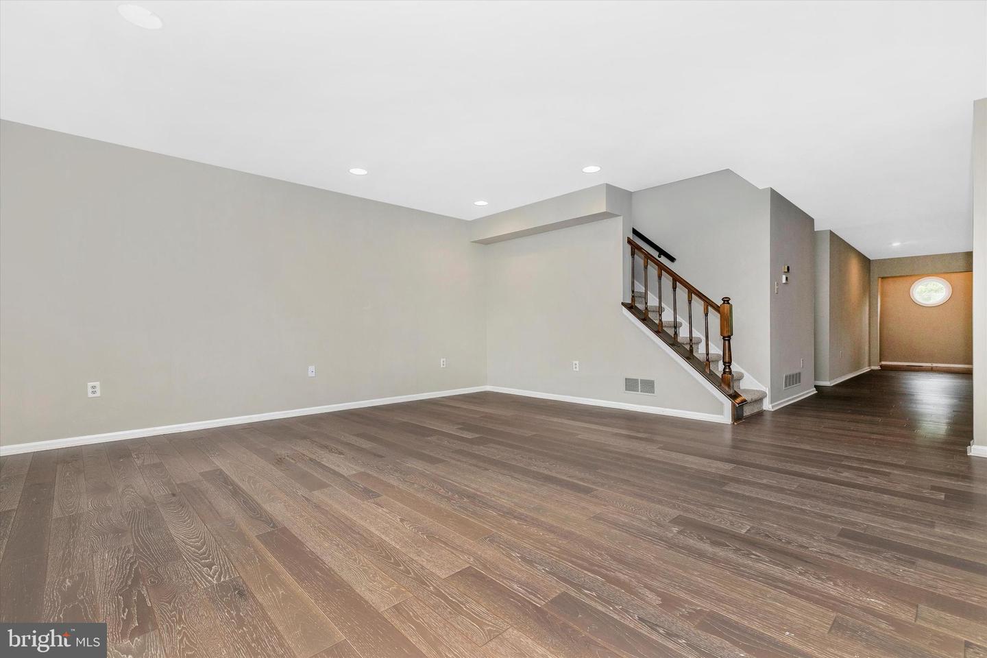 1419 Patrick Ct