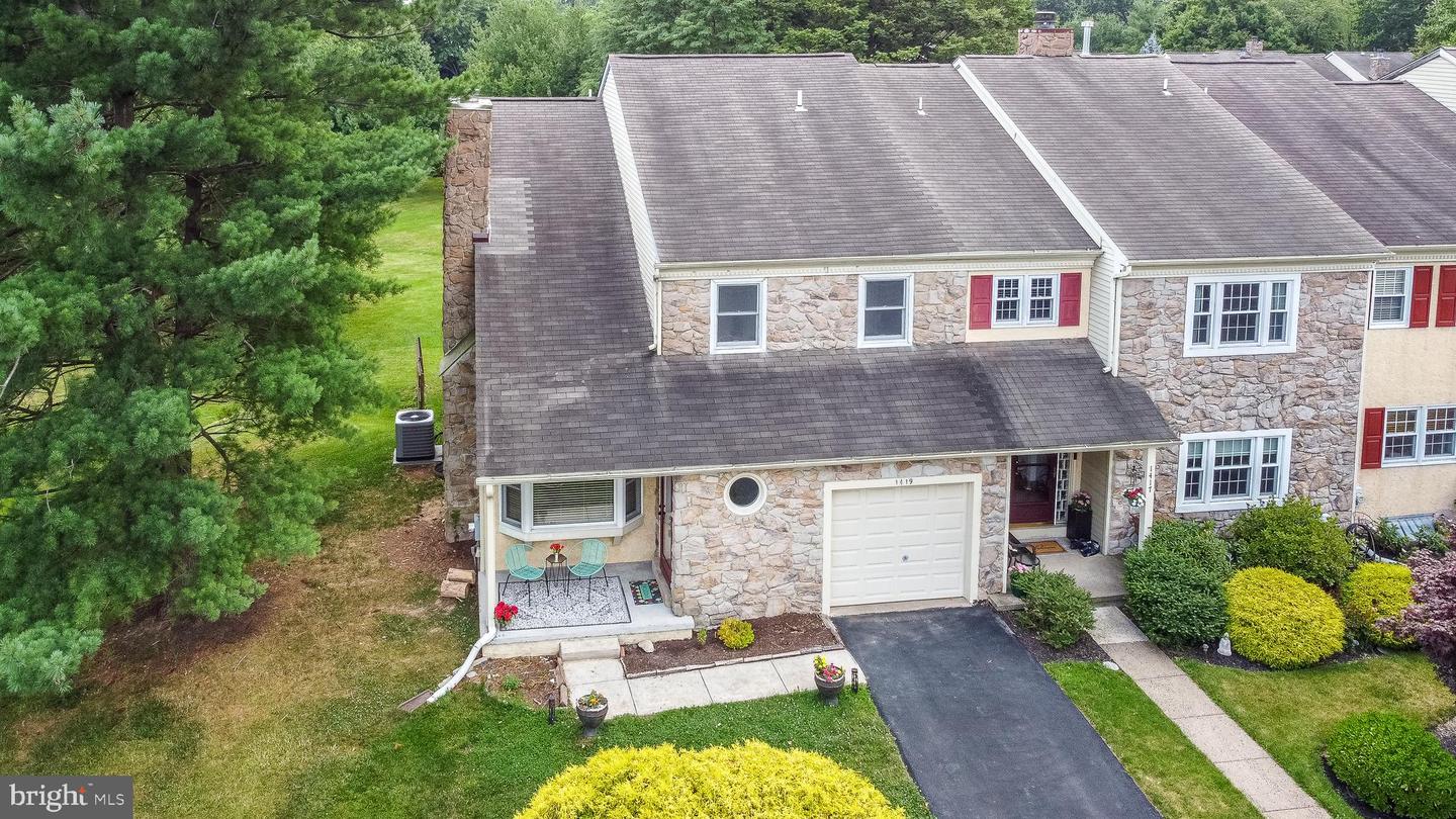 1419 Patrick Ct
