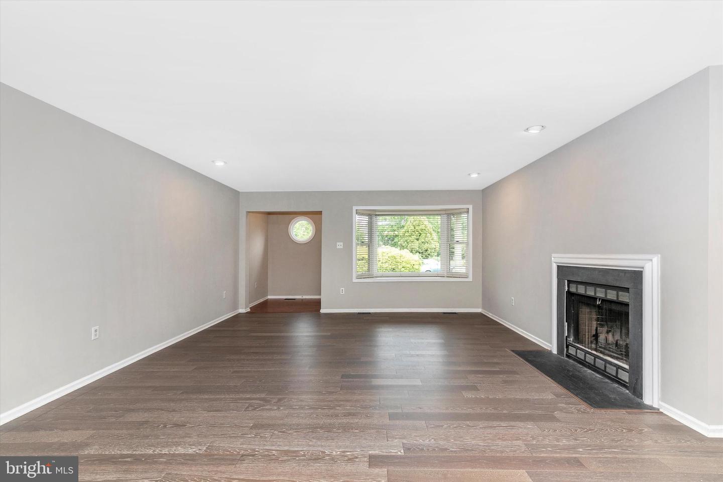 1419 Patrick Ct