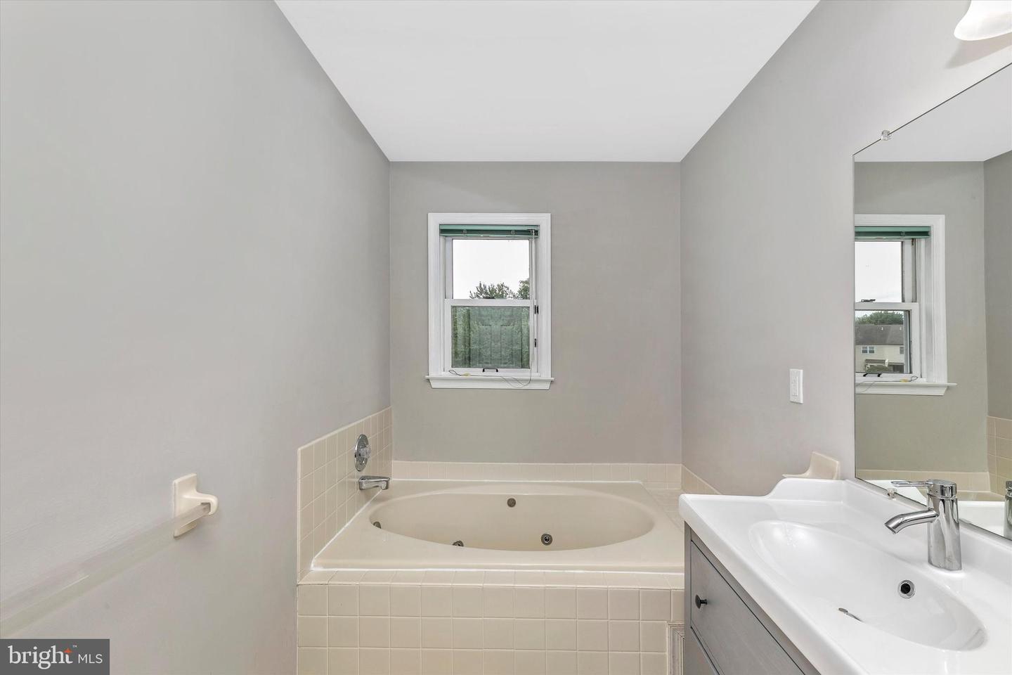 1419 Patrick Ct