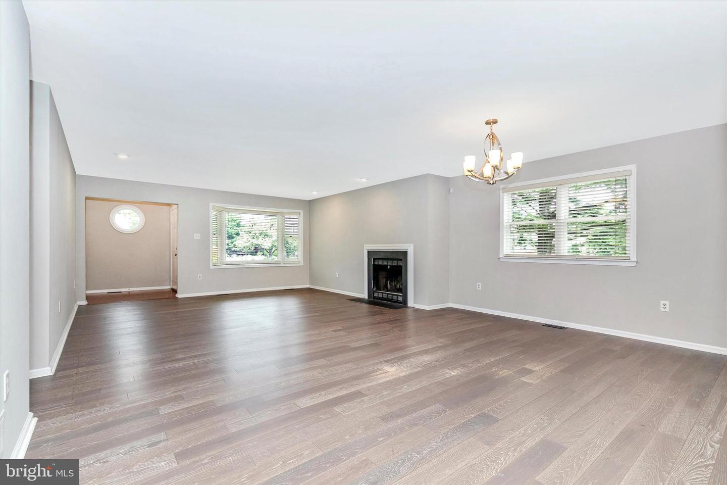 1419 Patrick Ct